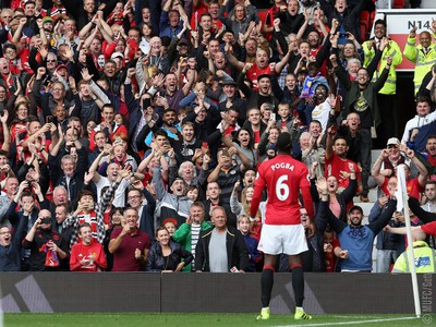Paul Pogba skóroval za Manchester United