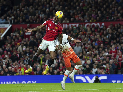 Marcus Rashford stým klubovým gólom v Manchestri zariadil triumf United