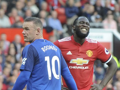 Wayne Rooney a Romelu Lukaku