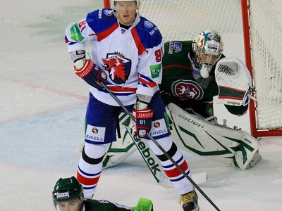Marcel Hossa pred bránou