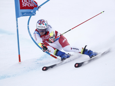 Marco Odermatt počas obrovského slalomu v Lenzerheide