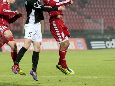 Marek Šovčík v hlavičkovom súboji