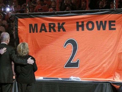 Mark Howe s manželkou