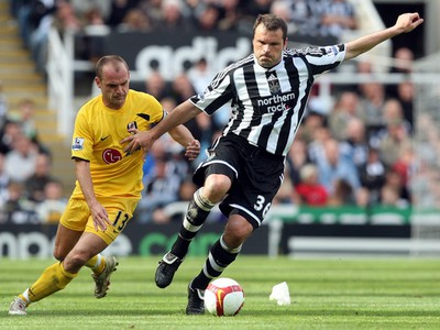 Mark Viduka v súboji
