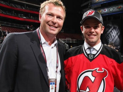Martin Brodeur so svojím synom Anthonym počas draftu NHL.