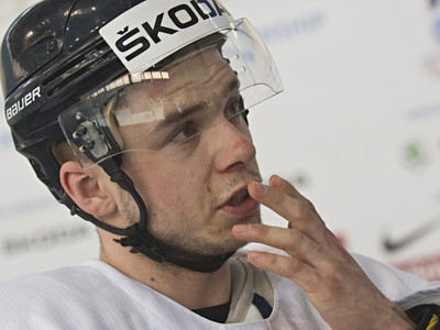 Martin Réway počas tréningu slovenských hokejistov v tréningovej hale Športového paláca Jubilejnyj v Petrohrade