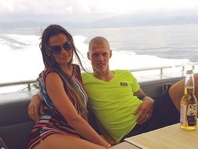 Martin Škrtel s manželkou Barborou na jachte v Chorvátsku