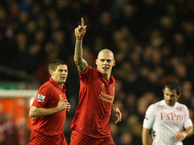 Martin Škrtel oslavuje svoj gól do siete Fulhamu
