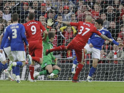 Martin Škrtel vyrovnáva