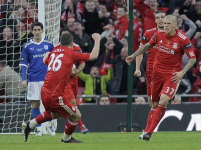 Martin Škrtel sa teší z gólu