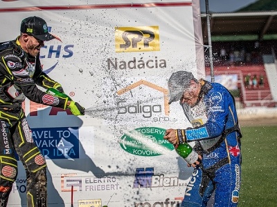 Oslava Martin Vaculík po minuloročnom víťazstve v Grand Prix kvalifikácii