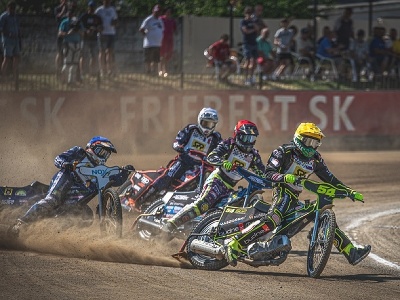 Súboj Martina Vaculíka 54 v Žarnovici počas minuloročnej Grand Prix kvalifikácie