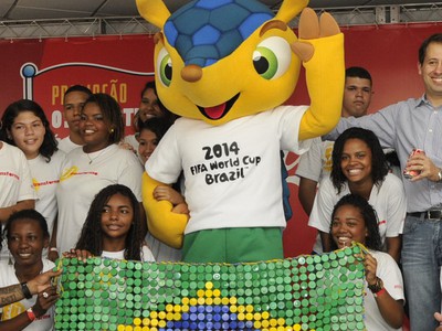 Maskot MS 2014 - Fuleco