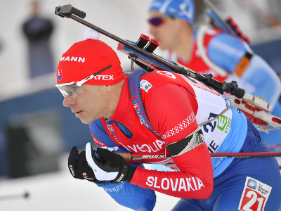 Slovenský biatlonista Matej Kazár v mixe dvojíc na majstrovstvách Európy v biatlone v Osrblí
