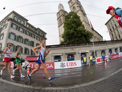 Slovenský reprezentant Matej Tóth v chôdzi na 50 km počas 22. ročníka ME v atletike vo švajčiarskom Zürichu.