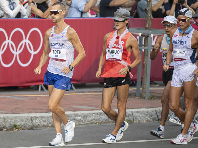 Na snímke slovenský reprezentant v chôdzi na 50 km Matej Tóth počas pretekov na XXXII. letných olympijských hrách 2020 v japonskom Sappore