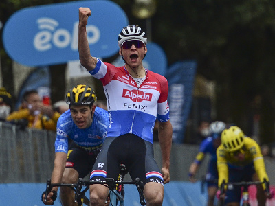 Mathieu van der Poel ovládol 3. etapu Tirreno - Adriatico