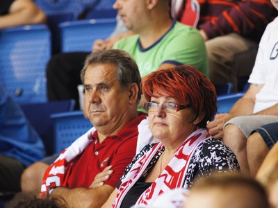 Rodičia Branka Radivojeviča na zápas Slovan - Spartak