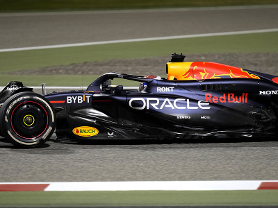 Víťaz Veľkej ceny Bahrajnu Max Verstappen