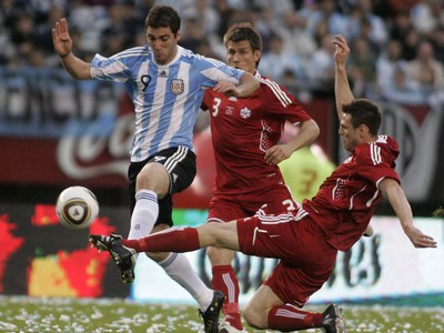 Maxi Rodriguez sa presadil