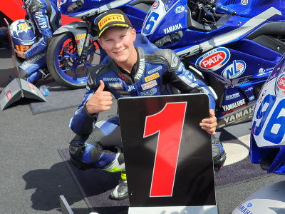 Maxim Repák vybojoval na Yamaha R3 European Cupe v Moste dve víťazstvá