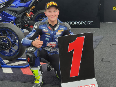 Maxim Repák vybojoval na Yamaha R3 European Cupe v Moste dve víťazstvá