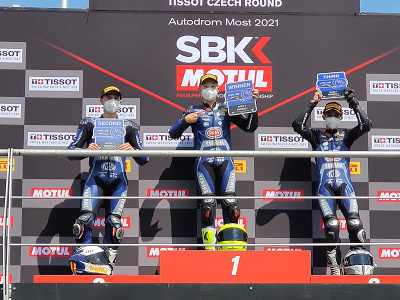 Maxim Repák vybojoval na Yamaha R3 European Cupe v Moste dve víťazstvá