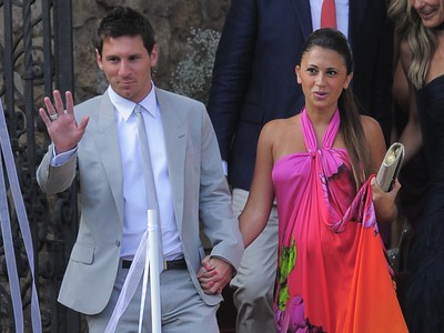 Na svadbe Andresa Iniestu nechýbal Messi