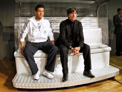 Kapitán Ballack a tréner