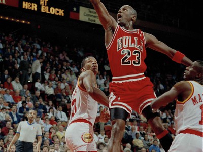 Legendárny výskok Michaela Jordana v NBA
