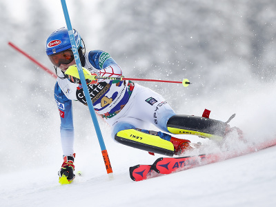 Mikaela Shiffrinová počas slalomu v Lenzerheide