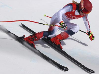 Americká lyžiarka Mikaela Shiffrinová počas zjazdu žien na ZOH 2022