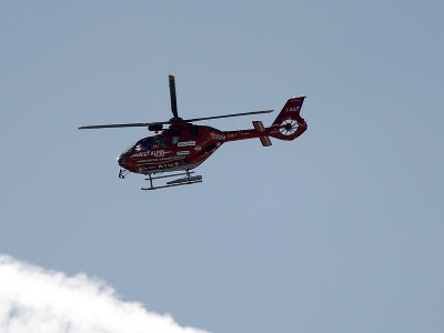 Mikaelu Shiffrinovú po páde v zjazde transportoval vrtuľník