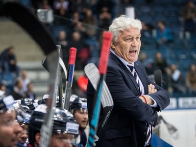 Tréner HC Slovan Bratislava Miloš Říha 