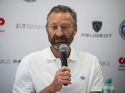 Na snímke prezident Slovenského tenisového zväzu (STZ) Miloslav Mečíř počas tlačovej konferencie