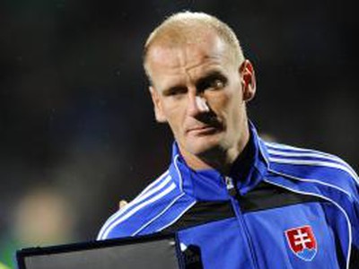 Miroslav Karhan s ocenením od UEFA