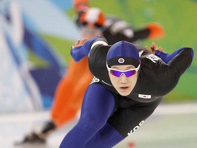 Mo Tae-Bum