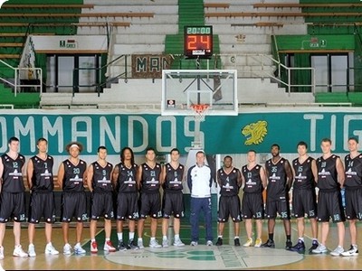 Kompletný tím Montepaschi Siena