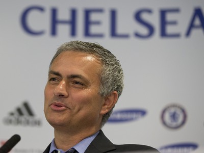 José Mourinho nemá ani v Chelsea pokoj od žaloby za incident z čias pôsobenia v Reale Madrid.
