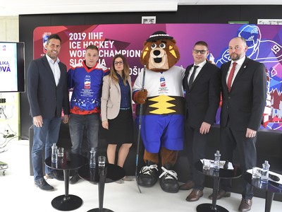 Tlačová konferencia organizačného výboru 2019 IIHF MS v ľadovom hokeji  k predstaveniu oficiálnych fanzón v dejiskách MS 2019 v Bratislave a Košiciach