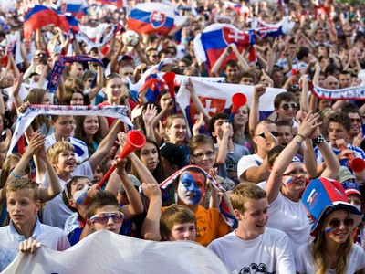 Slovenskí fanúšikovia na námestí