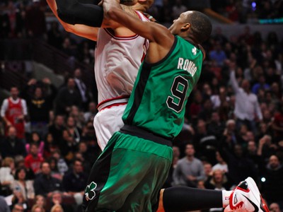 Carlos Boozer a Rajon Rondo