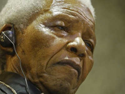 Nelson Mandela, 9. február 2010