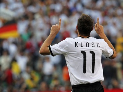 Miroslav Klose sa raduje