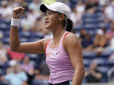 Čínska outsiderka sa postarala o veľké prekvapenie na úkor turnajovej trojky