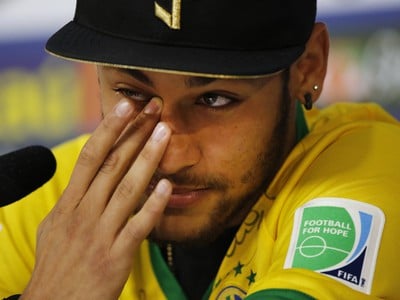 Neymar so slzami v očiach prehovoril o bolestivom zranení