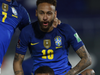 Neymar sa raduje z gólu v drese Brazílie