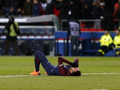 Neymar sa v zápase s Marseille nepríjemne zranil