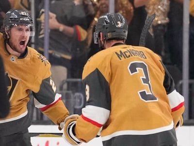Hokejisti Vegas Brett Howden