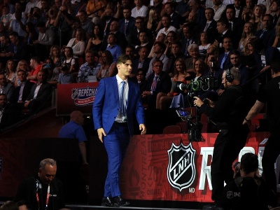 Juraj Slafkovský sa stal draftovou jednotkou NHL
